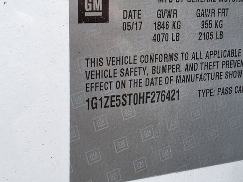 Used 2017 Chevrolet Malibu LT image 25