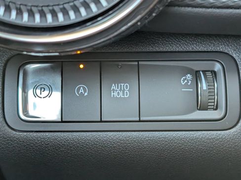 New 2026 Chevrolet Equinox LT FWD image 24