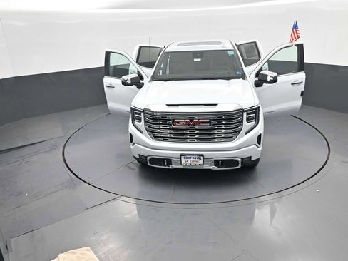 New 2026 GMC Sierra 1500 Denali w/ Technology Package AWD/4WD image 26