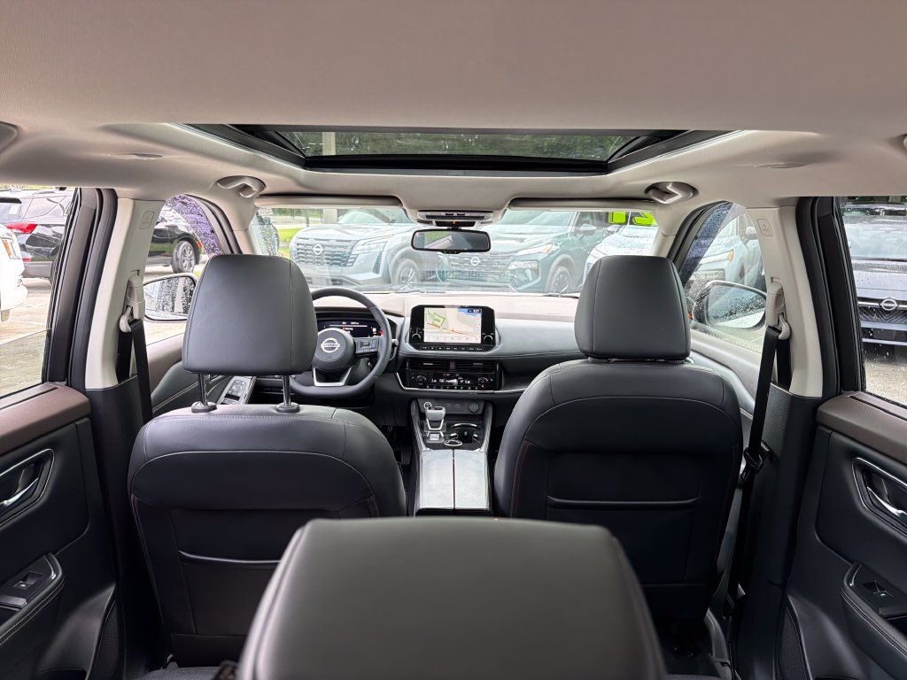 Used 2021 Nissan Rogue Platinum AWD/4WD image 37