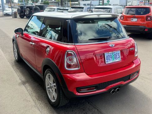 Used 2013 MINI Cooper S FWD image 6