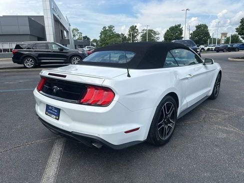 Used 2022 Ford Mustang Premium image 9