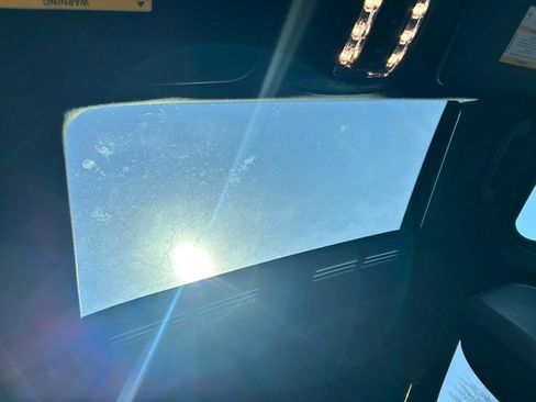 Used 2020 Mercedes-Benz GLE 350 4MATIC image 25