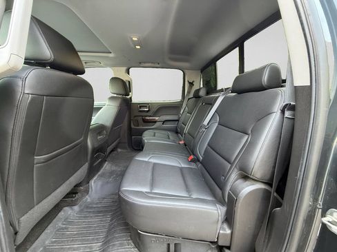 Used 2018 GMC Sierra 1500 SLT AWD/4WD image 26