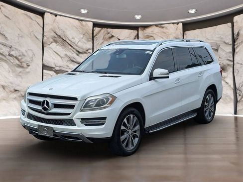 Used 2014 Mercedes-Benz GL 450 4MATIC image 1
