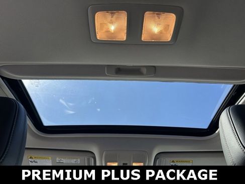 Used 2023 MAZDA CX-5 AWD 2.5 S w/ Premium Plus Pkg image 17