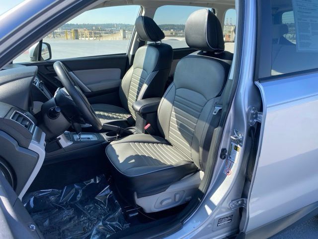 Used 2016 Subaru Forester 2.5i Premium w/ All-Weather Package AWD/4WD image 17