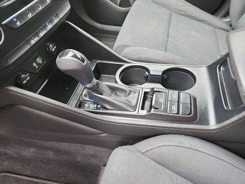 Used 2020 Hyundai Tucson SE image 20