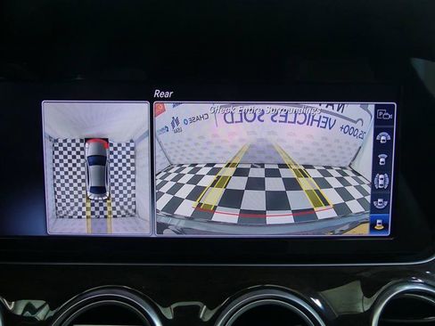 Used 2019 Mercedes-Benz E 300 image 10