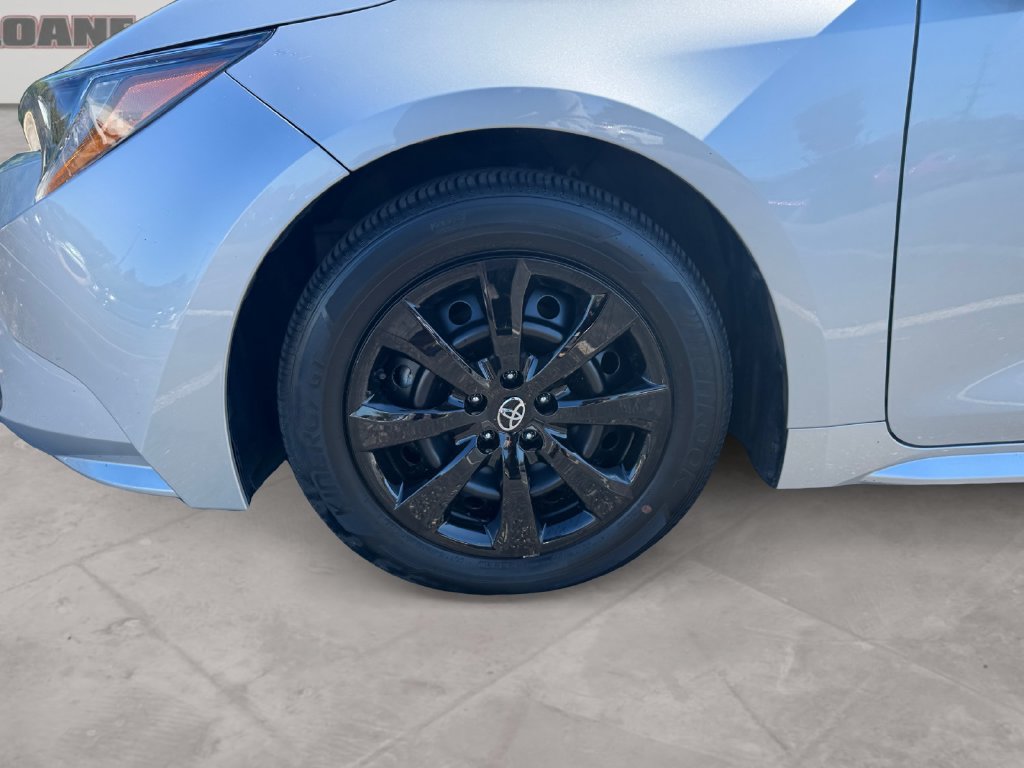 Used 2024 Toyota Corolla LE FWD image 14