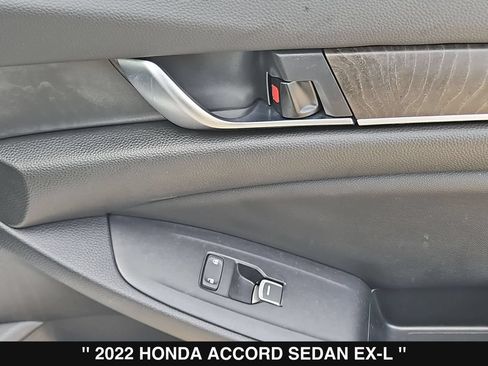 Used 2022 Honda Accord EX-L image 32
