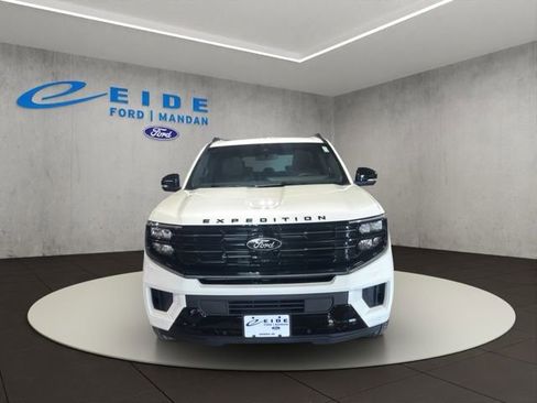New 2026 Ford Expedition Max Platinum w/ Stealth Appearance Package AWD/4WD image 2