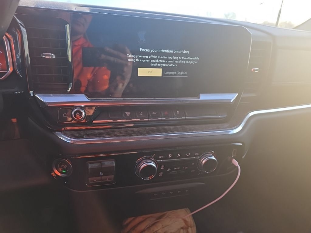 Used 2024 GMC Sierra 3500 SLE w/ SLE Convenience Package AWD/4WD image 45