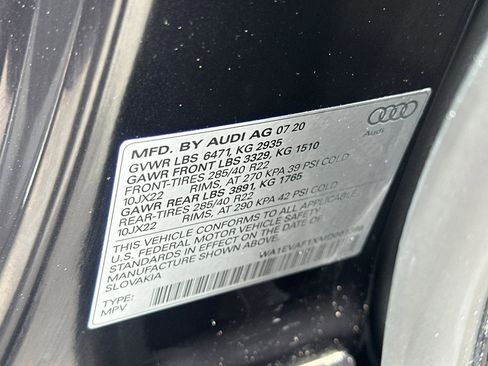 Used 2021 Audi Q8 Premium Plus w/ Premium Plus Package image 35