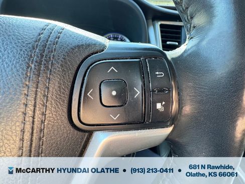 Used 2015 Toyota Highlander XLE image 8