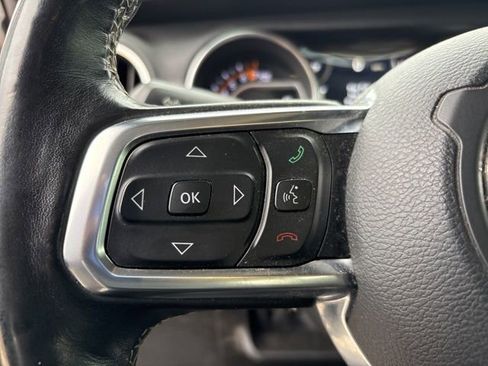 Used 2019 Jeep Wrangler Unlimited Sahara w/ Uconnect 4C Nav & Sound Group image 13