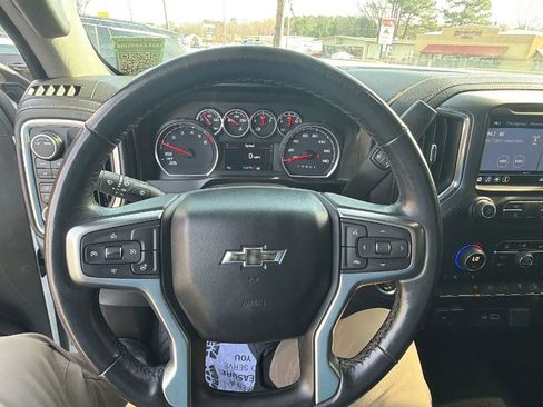 Used 2021 Chevrolet Silverado 1500 RST w/ Z71 Off-Road Package image 9
