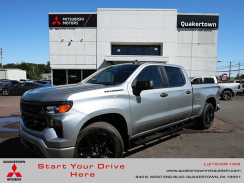 Used 2024 Chevrolet Silverado 1500 Custom w/ LPO, Dark Essentials Package AWD/4WD image 1