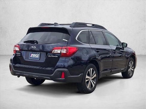 Used 2018 Subaru Outback 2.5i Limited image 5