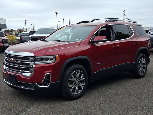 Certified 2020 GMC Acadia SLT AWD/4WD image 3