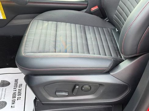 New 2026 Ford Explorer ST-Line AWD/4WD image 17