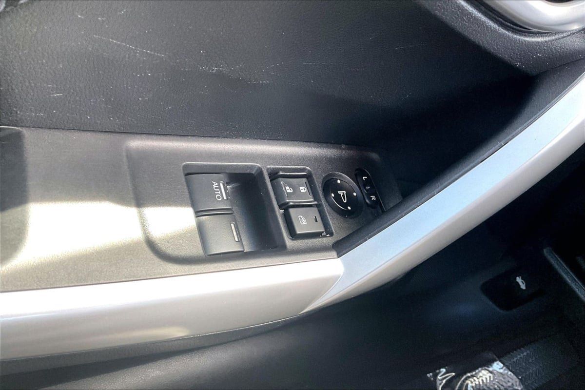 Used 2015 Honda Civic EX image 30