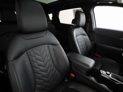 Used 2023 Kia Sportage X-Line w/ X-Line Premium Package image 19