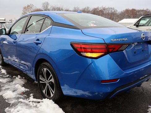 Used 2023 Nissan Sentra SV image 4