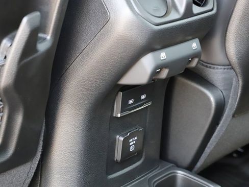 New 2025 Jeep Gladiator Rubicon w/ Safety Group image 19