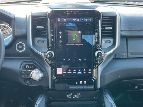 Used 2025 RAM 1500 Laramie image 16