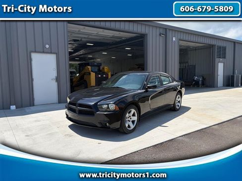 Used 2014 Dodge Charger Police w/ Street Appearance Group RWD image 1