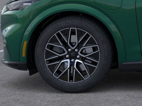 New 2026 Ford Mustang Mach-E Premium image 19