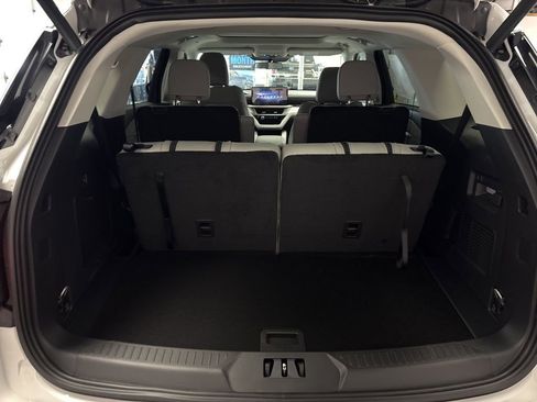 New 2026 Ford Explorer Active w/ Active Comfort Package image 26