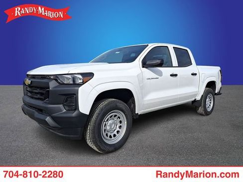 New 2025 Chevrolet Colorado W/T image 1