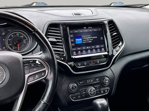 Used 2020 Jeep Cherokee Limited w/ Technology Group FWD image 7