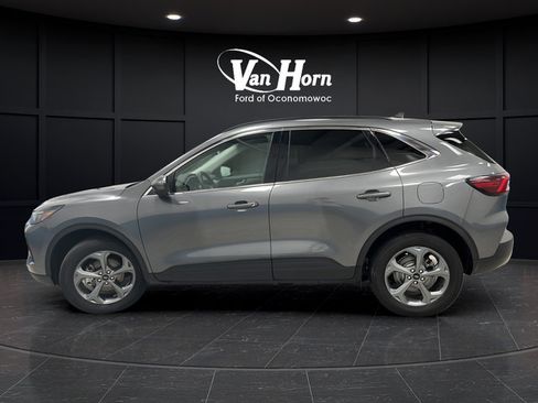 Used 2024 Ford Escape Platinum AWD/4WD image 4