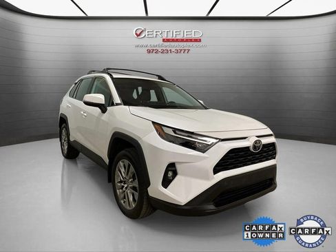 Used 2024 Toyota RAV4 XLE Premium image 3