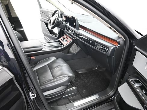 Used 2023 Lincoln Aviator Reserve w/ Equipment Group 201A image 41