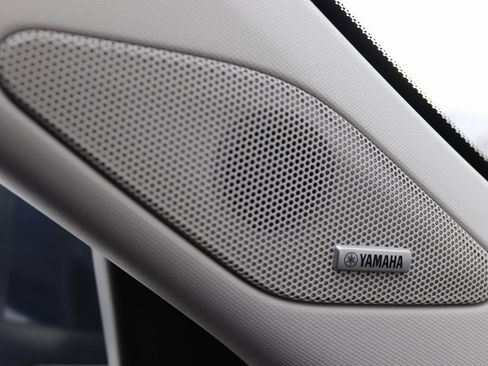 Used 2025 Mitsubishi Outlander SE image 22