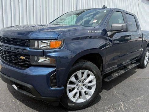 Used 2022 Chevrolet Silverado 1500 Custom RWD image 1