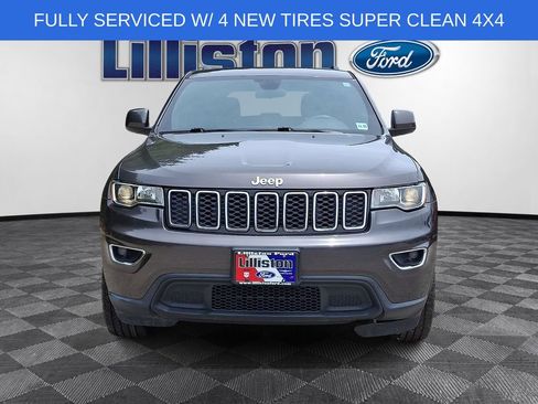 Used 2021 Jeep Grand Cherokee Laredo AWD/4WD image 2