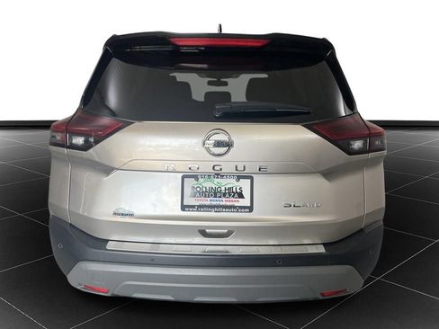 Used 2021 Nissan Rogue SL w/ Premium Package AWD/4WD image 4