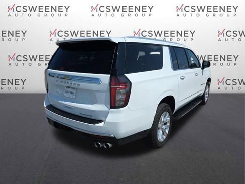 Used 2023 Chevrolet Suburban Premier RWD image 7