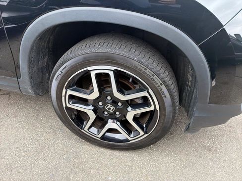 Used 2023 Honda Passport Elite image 4