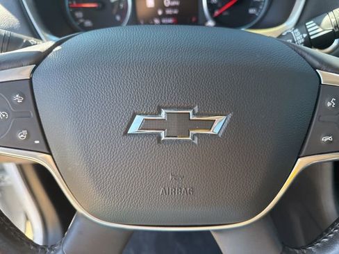 Used 2020 Chevrolet Traverse RS image 20
