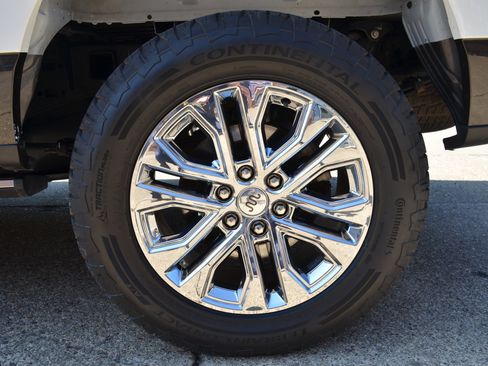 Used 2024 Ford F150 King Ranch w/ FX4 Off-Road Package AWD/4WD image 18
