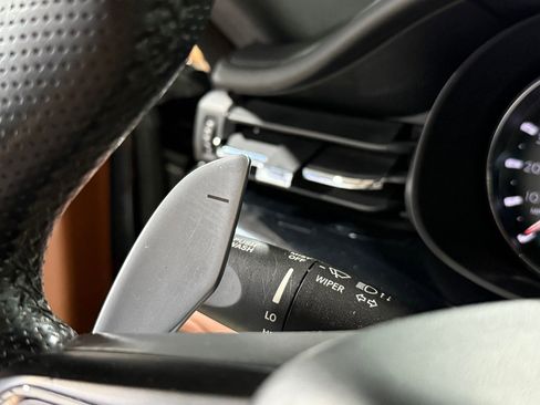 Used 2022 Maserati Quattroporte Modena image 27