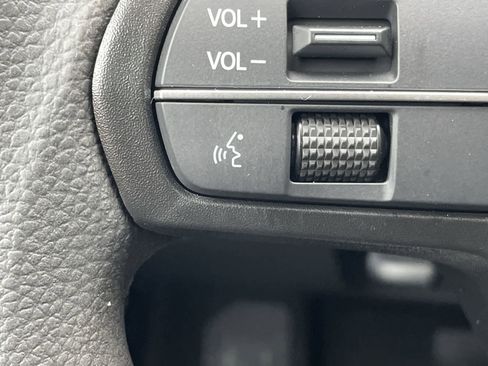 Certified 2025 Honda Accord LX image 27