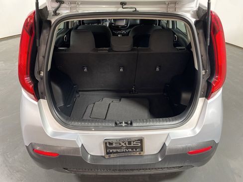 Used 2021 Kia Soul S image 28