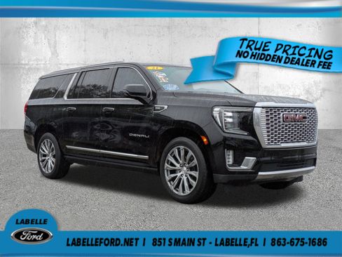 Used 2021 GMC Yukon XL Denali w/ Denali Premium Package RWD image 1